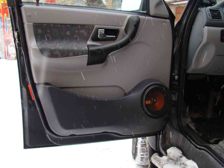 Подиумы на УАЗ Патриот 2011