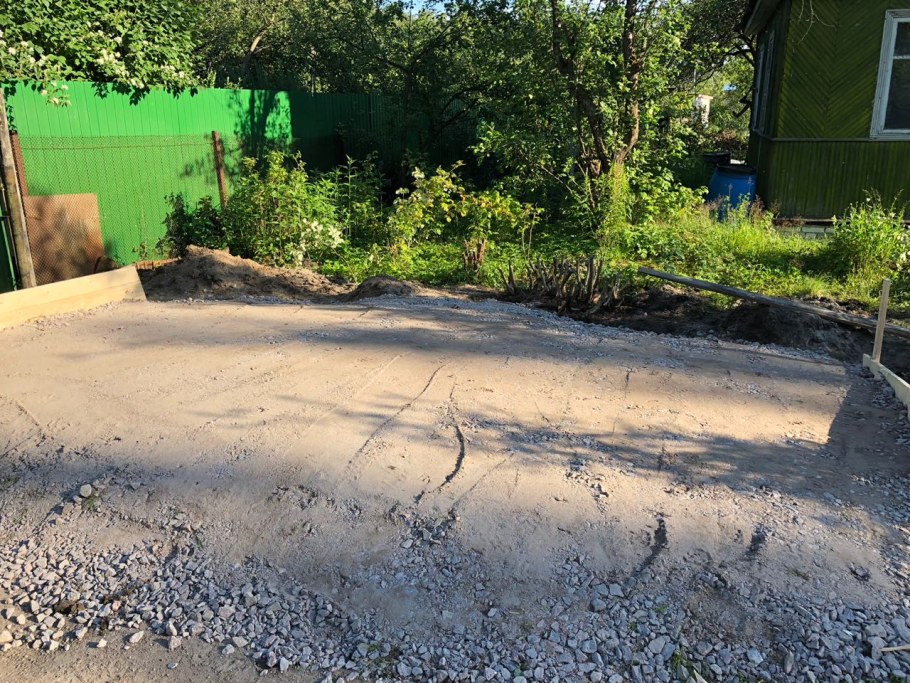 Дорожная плита через канаву