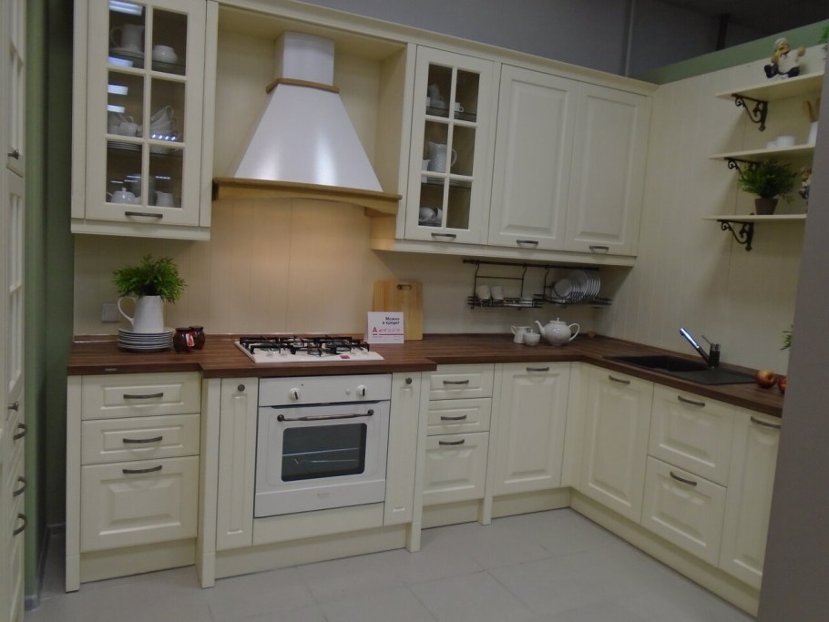 Лорена кухни Вива