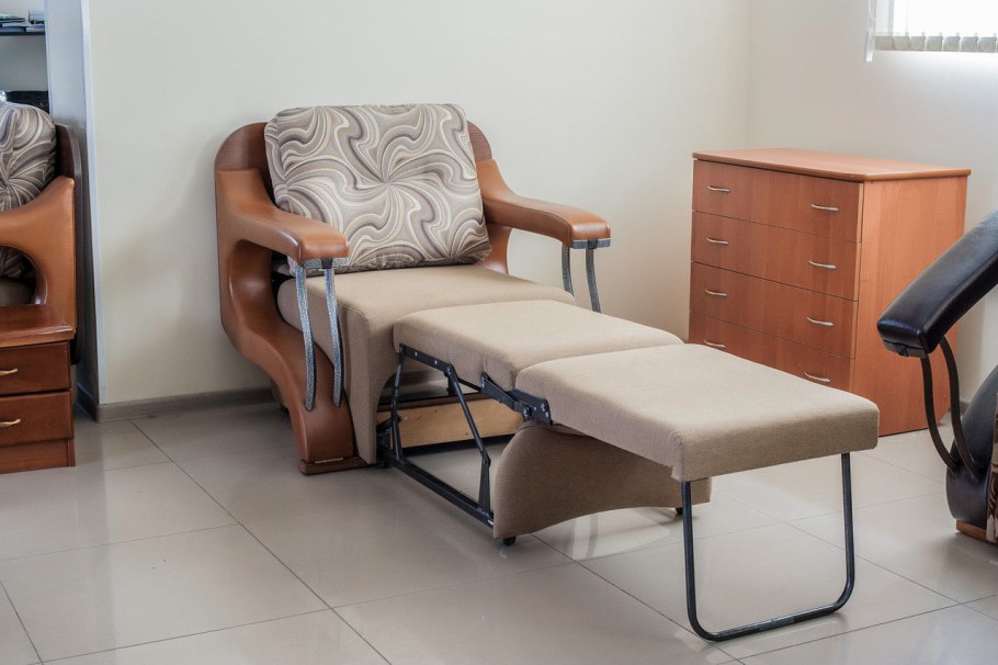 Журнальный столик трансформер Лером