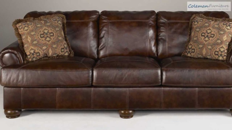 Кожаный диван Ashley Furniture-8060333