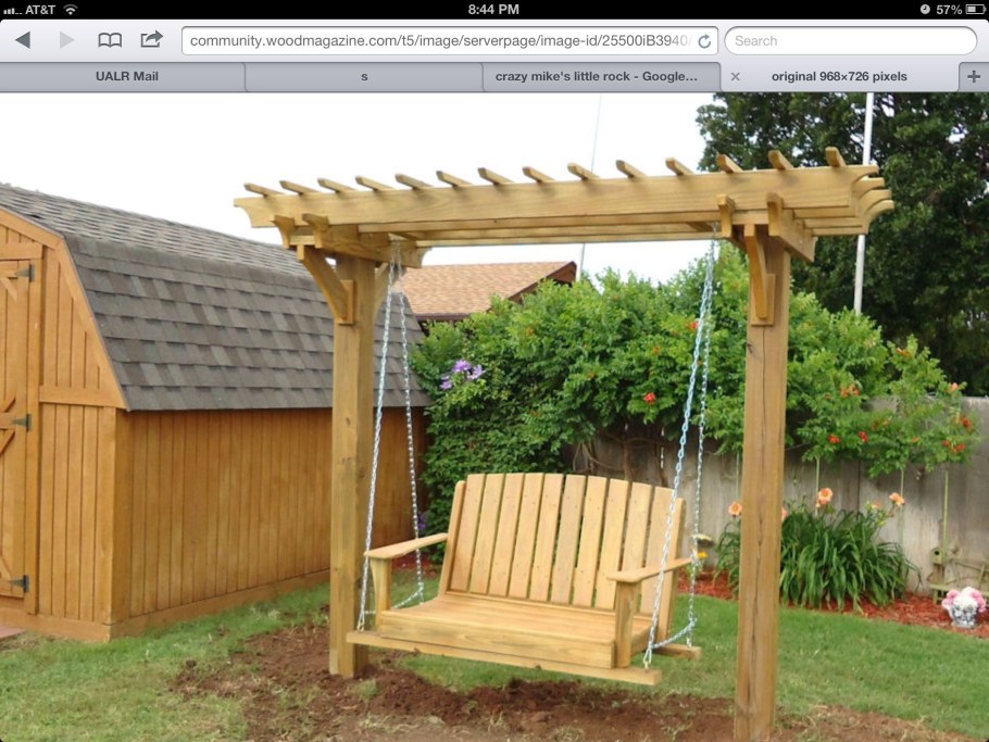 Садовые качели на двух Столбах