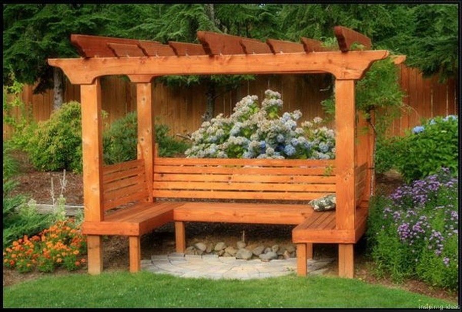 Пергола Садовая с лавкой