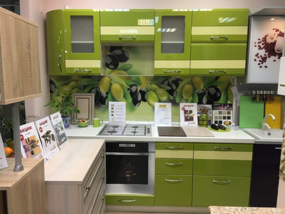 Кухня Регина олива Столплит