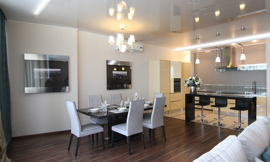 Потолок в прихожей