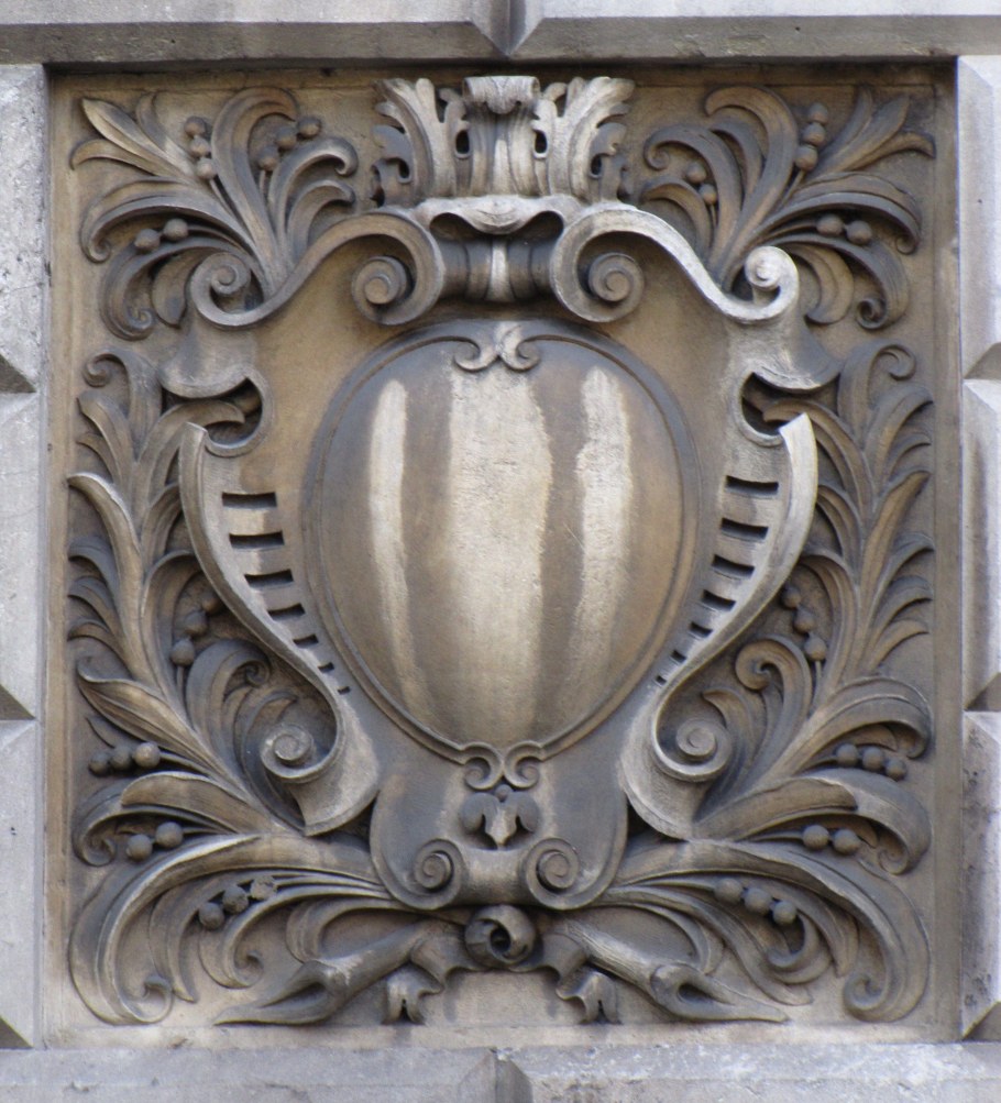 Гербы медальоны на стену