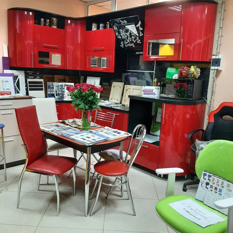 Форсайт Британика 8 марта