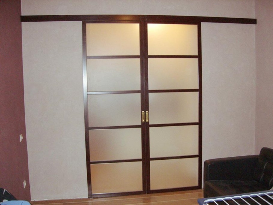 Дверь купе двухстворчатая раздвижная