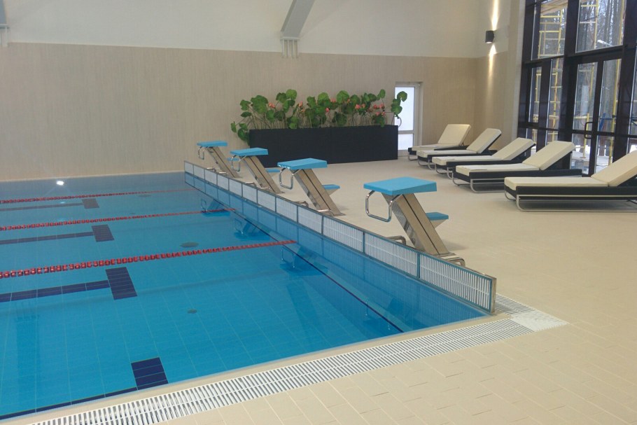 Парк отель Пересвет бассейн