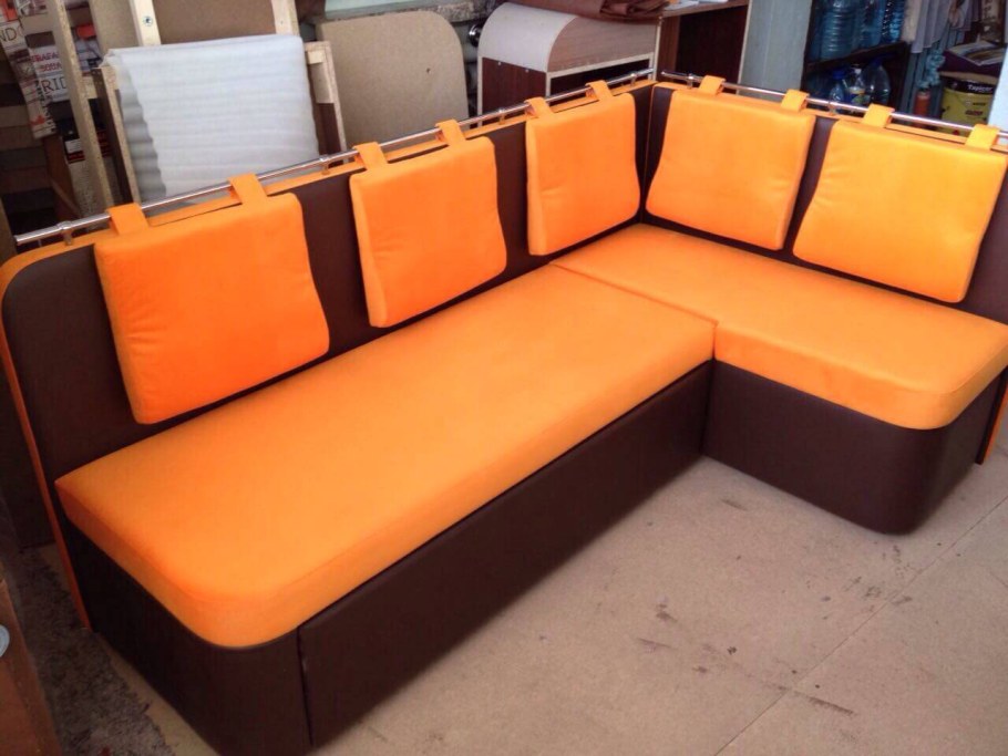 Кухонный уголок Виктория 24 со спальным местом