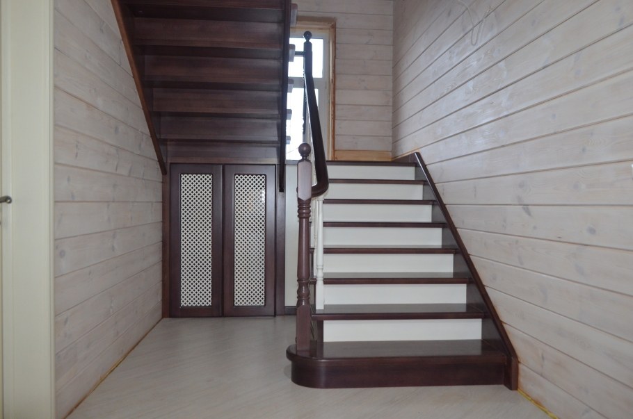 Лестница двухмаршевая лофт