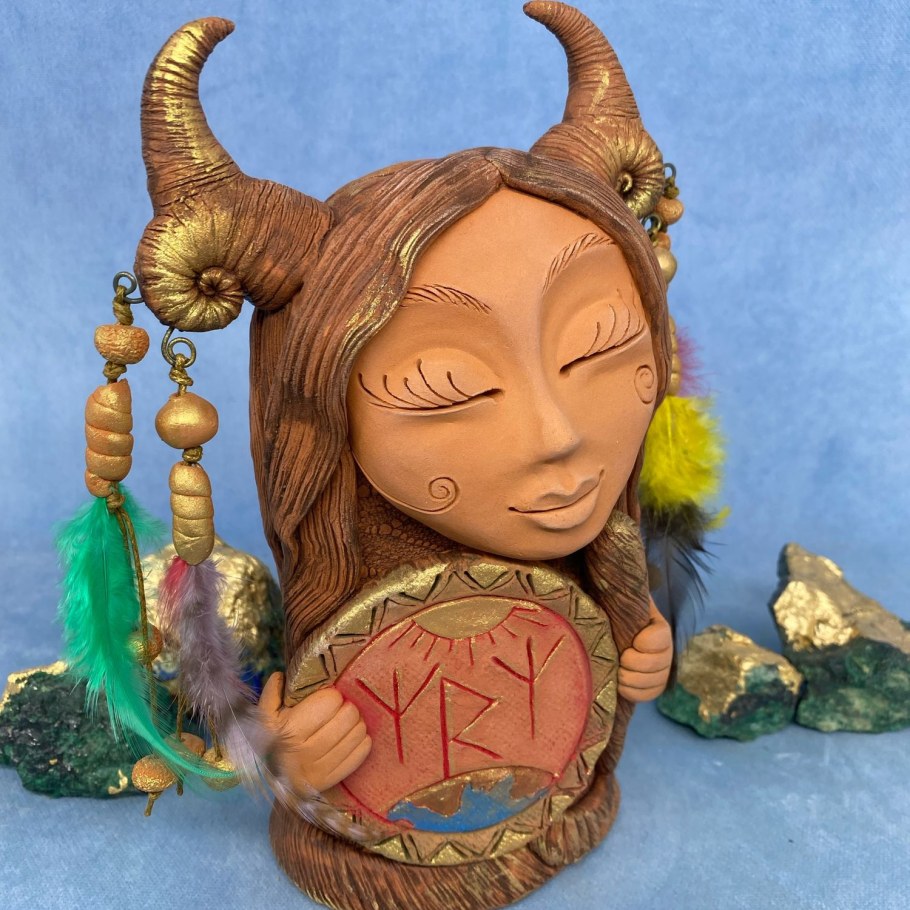 Шаманка кукла оберег