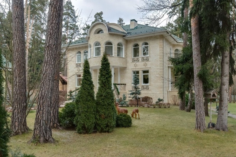 Иван Ургант 2021