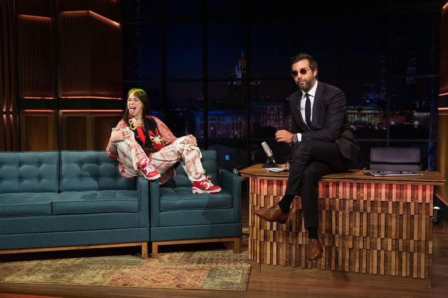 Иван Янковский Вечерний Ургант 2021