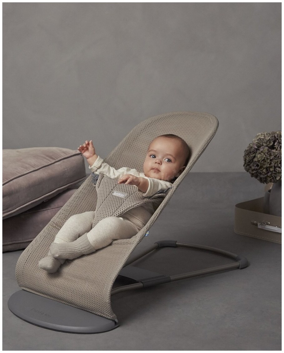 Шезлонг детский BABYBJORN