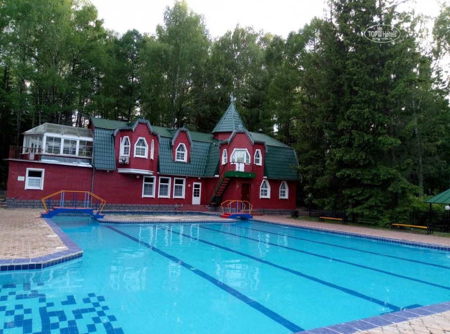 Парк Сосновый Бор Новосибирск бассейны