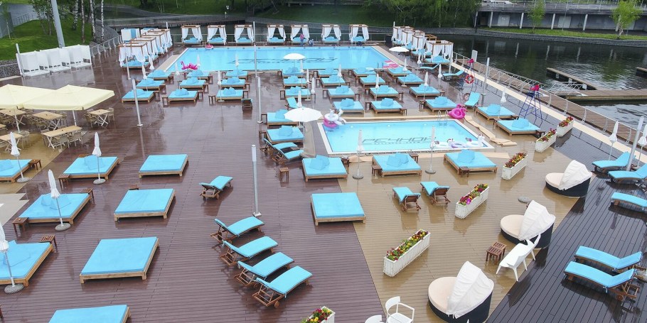 Бассейн the Баssейн в парке Сокольники