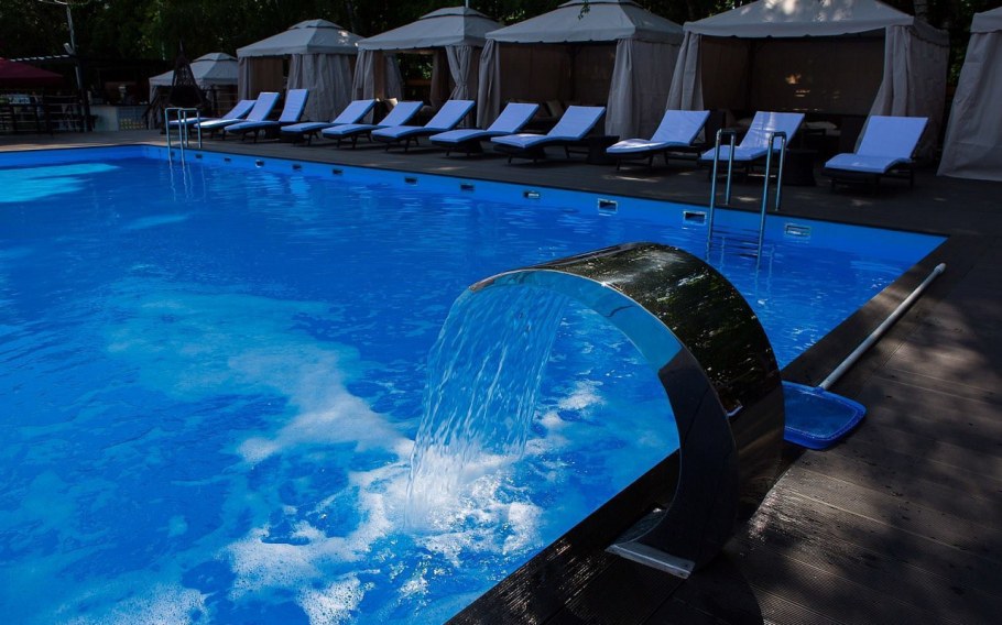 Москва бассейн Чайка под открытым небом