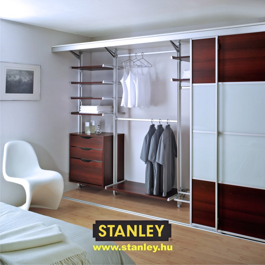 Шкаф-купе в гостиную проект