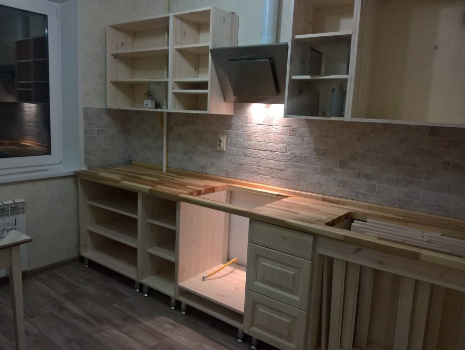 Кухня из мебельных щитов