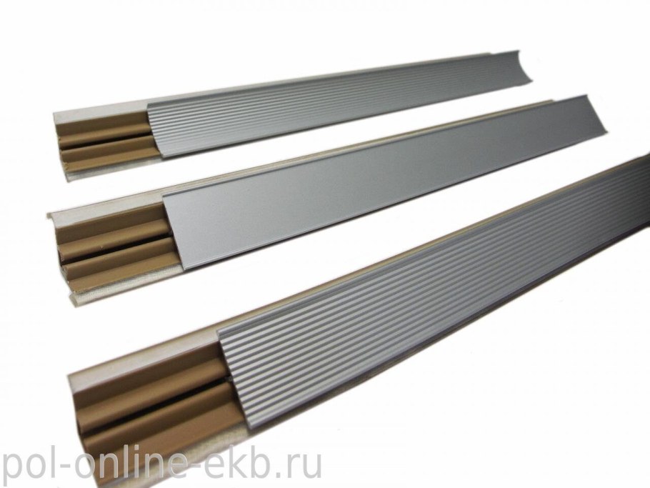 Rehau 113 плинтус кухонный