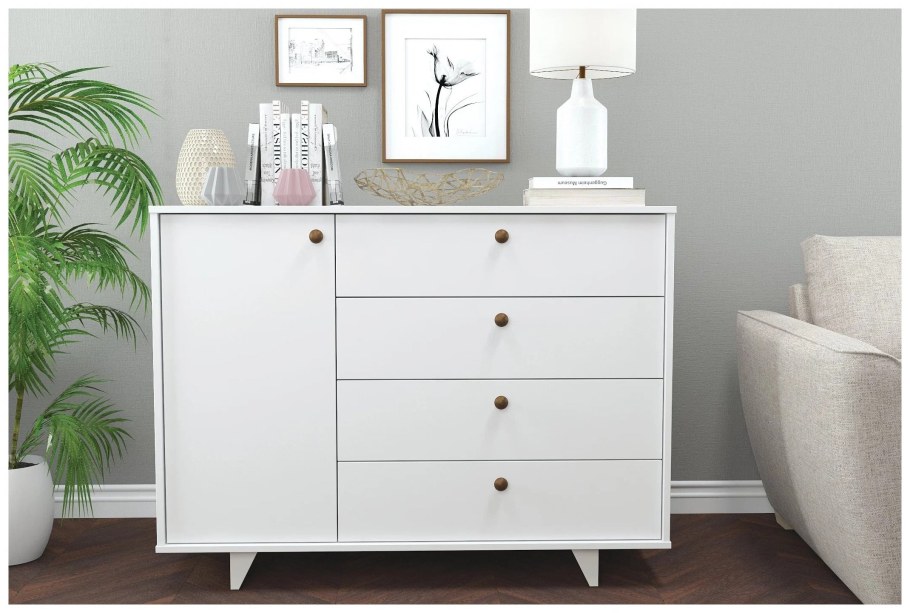 Комод Челси белый