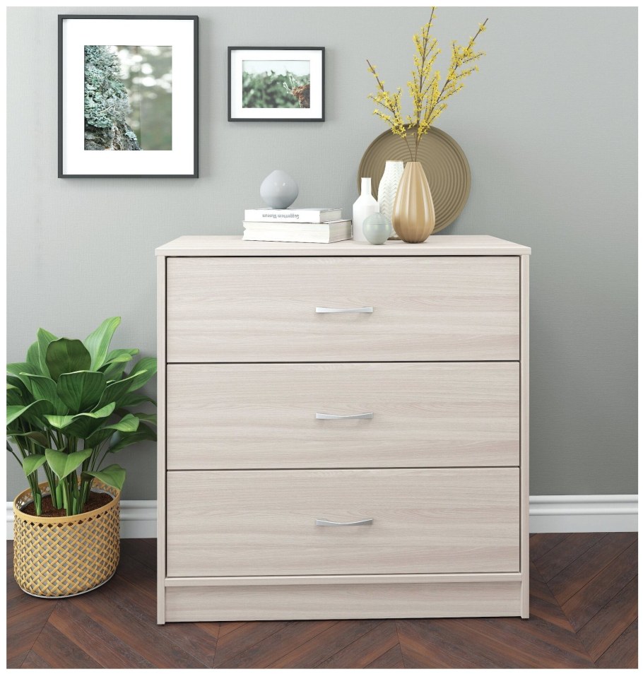 Комод Триумф, 3 ящ.