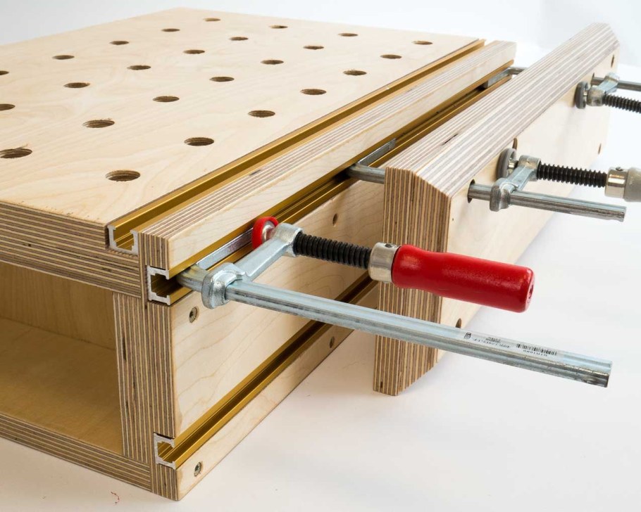 Mini Extendable workbench