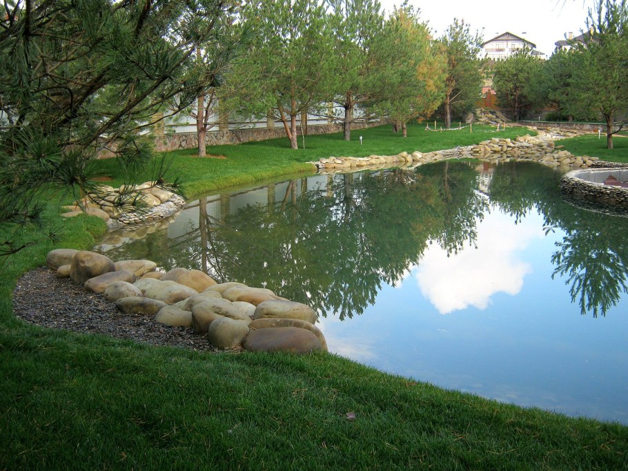 Ландшафт dizayn искусственного озеро