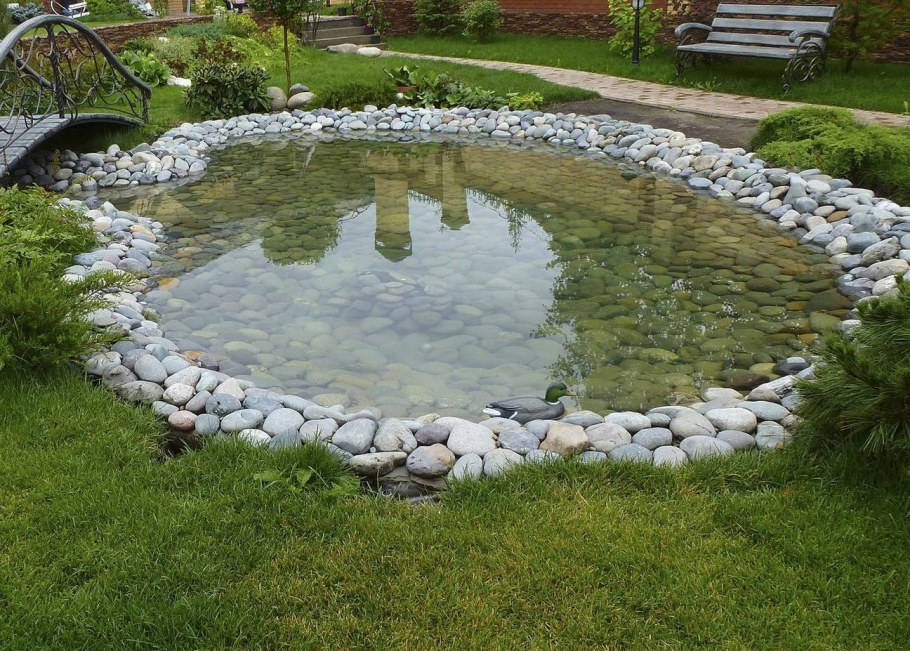 Декоративный водоем