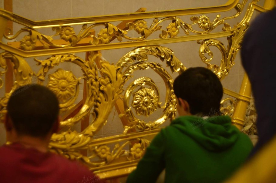 Золочение лепнины сусальным золотом