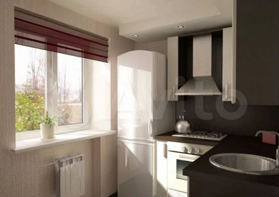 Маленькое окно на кухне в панельном доме