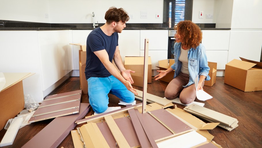 Не качественнеая мебель