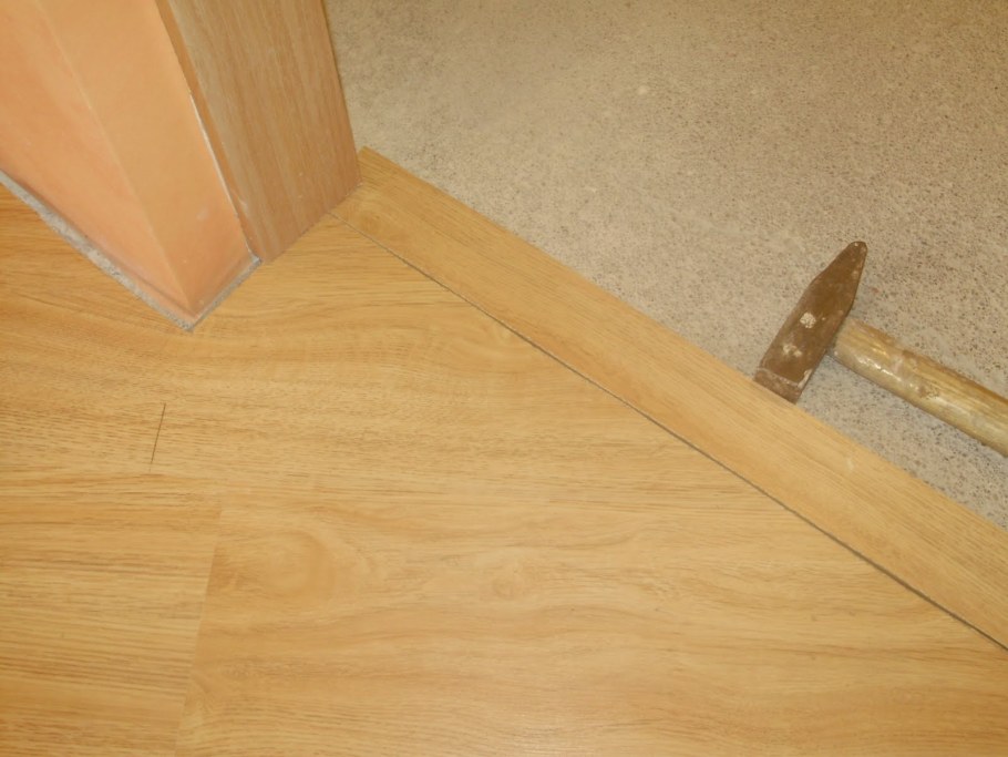 Пороги деревянные межкомнатные