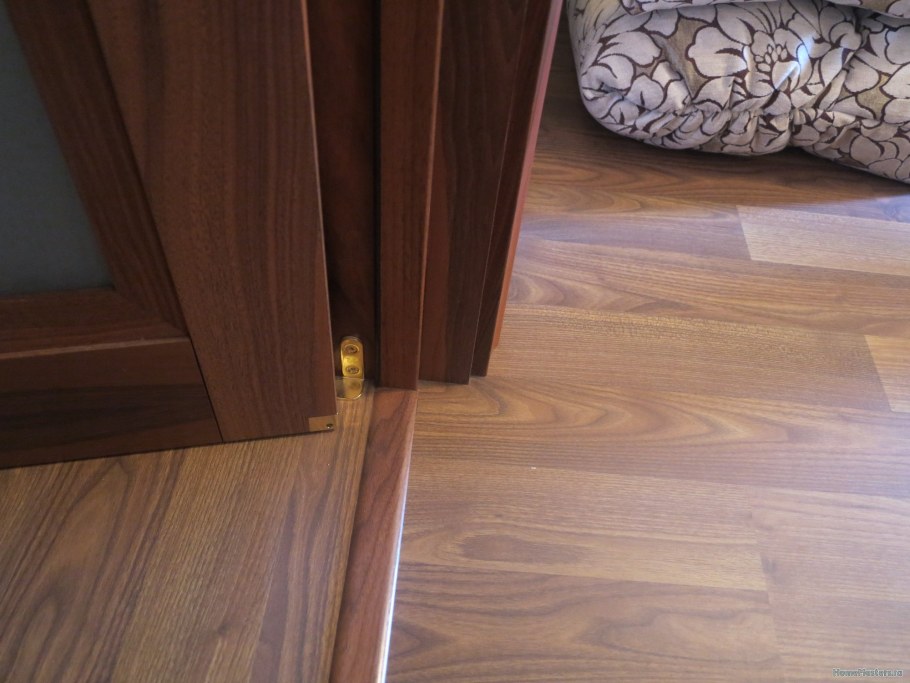 Порог межкомнатной двери