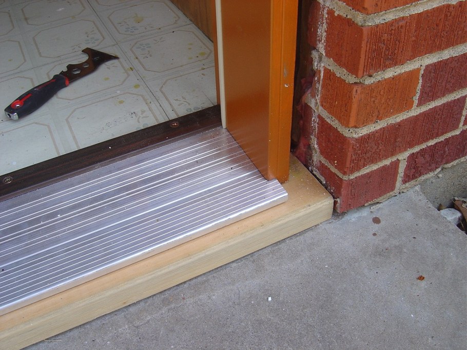 Добор дверной входной 400мм