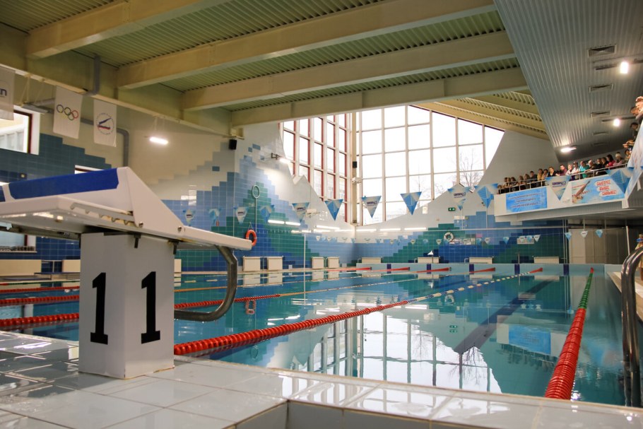 Бассейн МОЦВС открытый бассейн в Москве