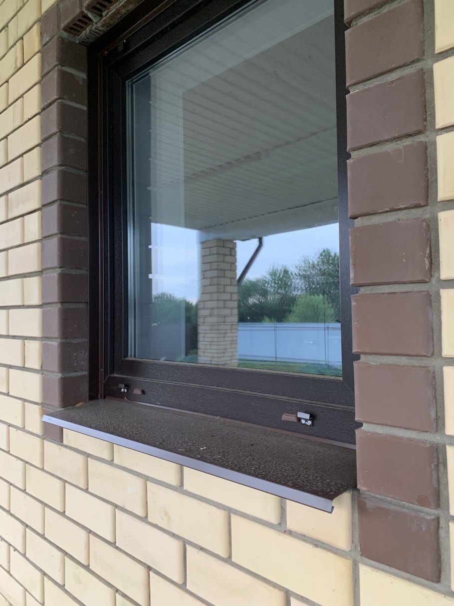 Отлив пластиковый