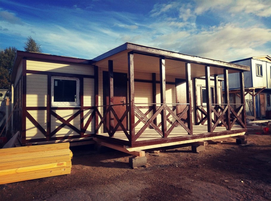 Дом из бытовок