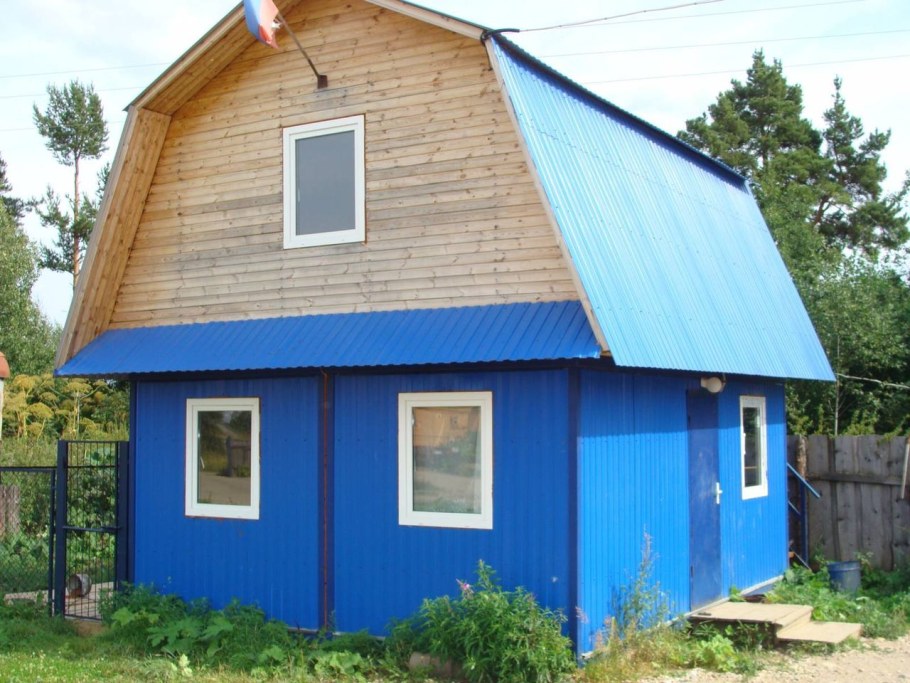 Дача из двух бытовок