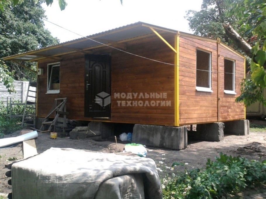 Навес к вагончику на даче