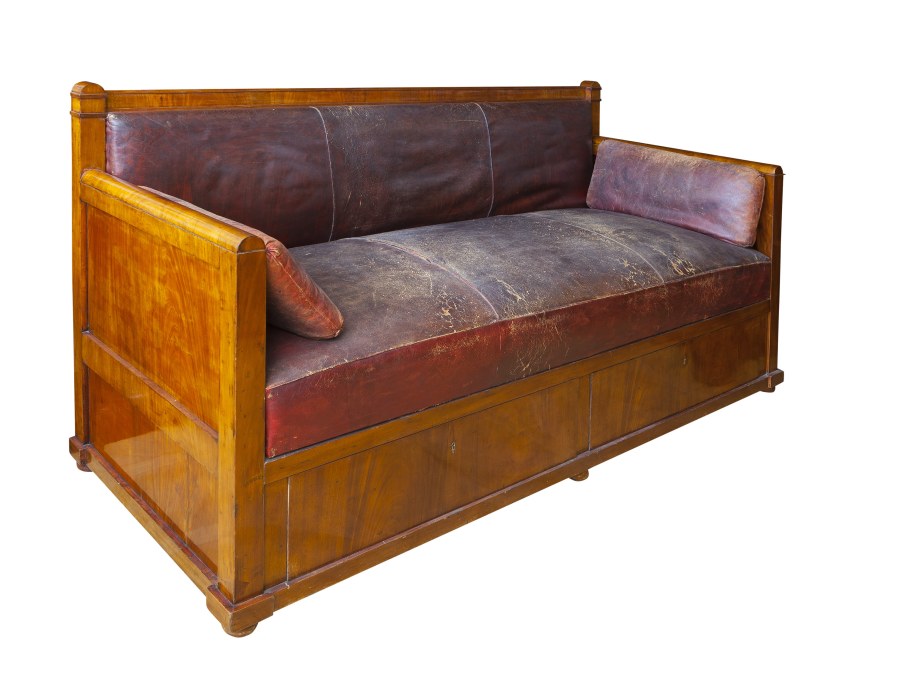 Мягкая мебель диваны еврокнижка