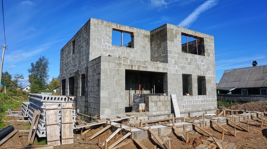 Коттедж из пеноблоков