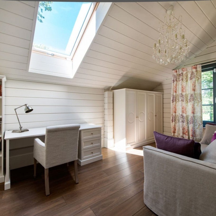 Отделка дачи внутри вагонкой