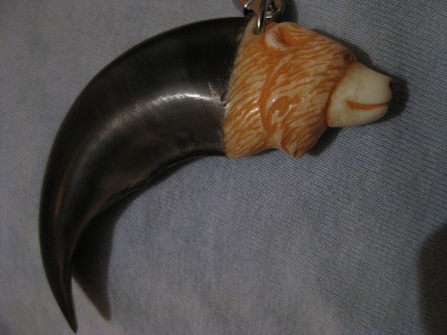 Изделия из Рогов коровы