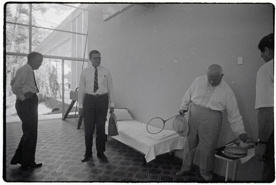 Абхазия Рица скульптура