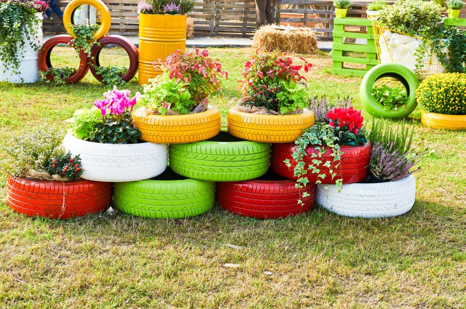 Клумбы из покрышек