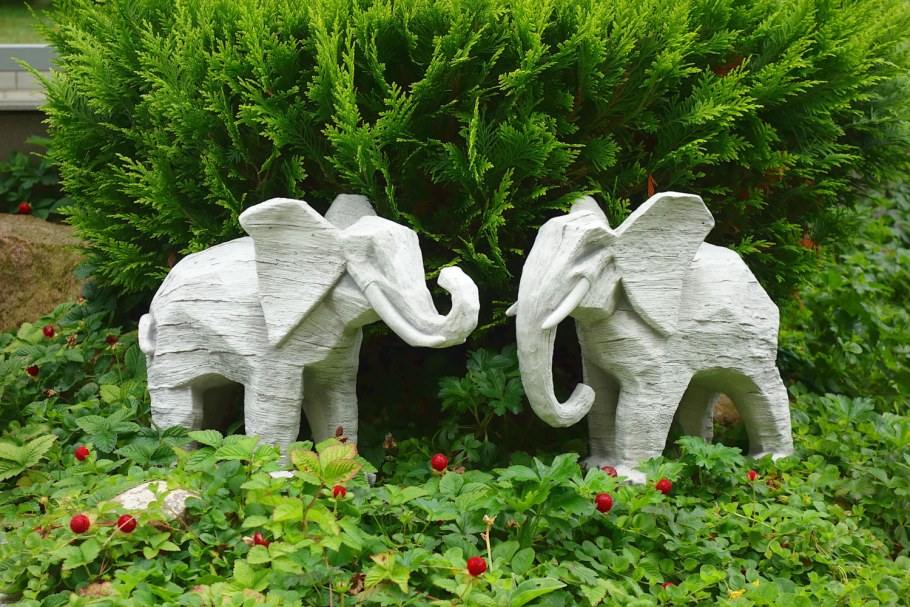 Садовая скульптура