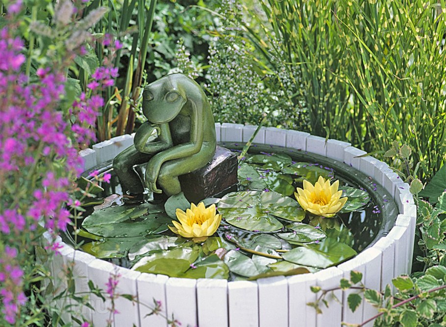 Декоративный мини водоем