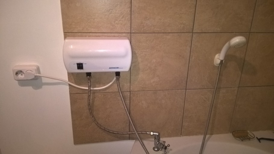 3520025 Водонагреватель проточный Aures SM 7.7